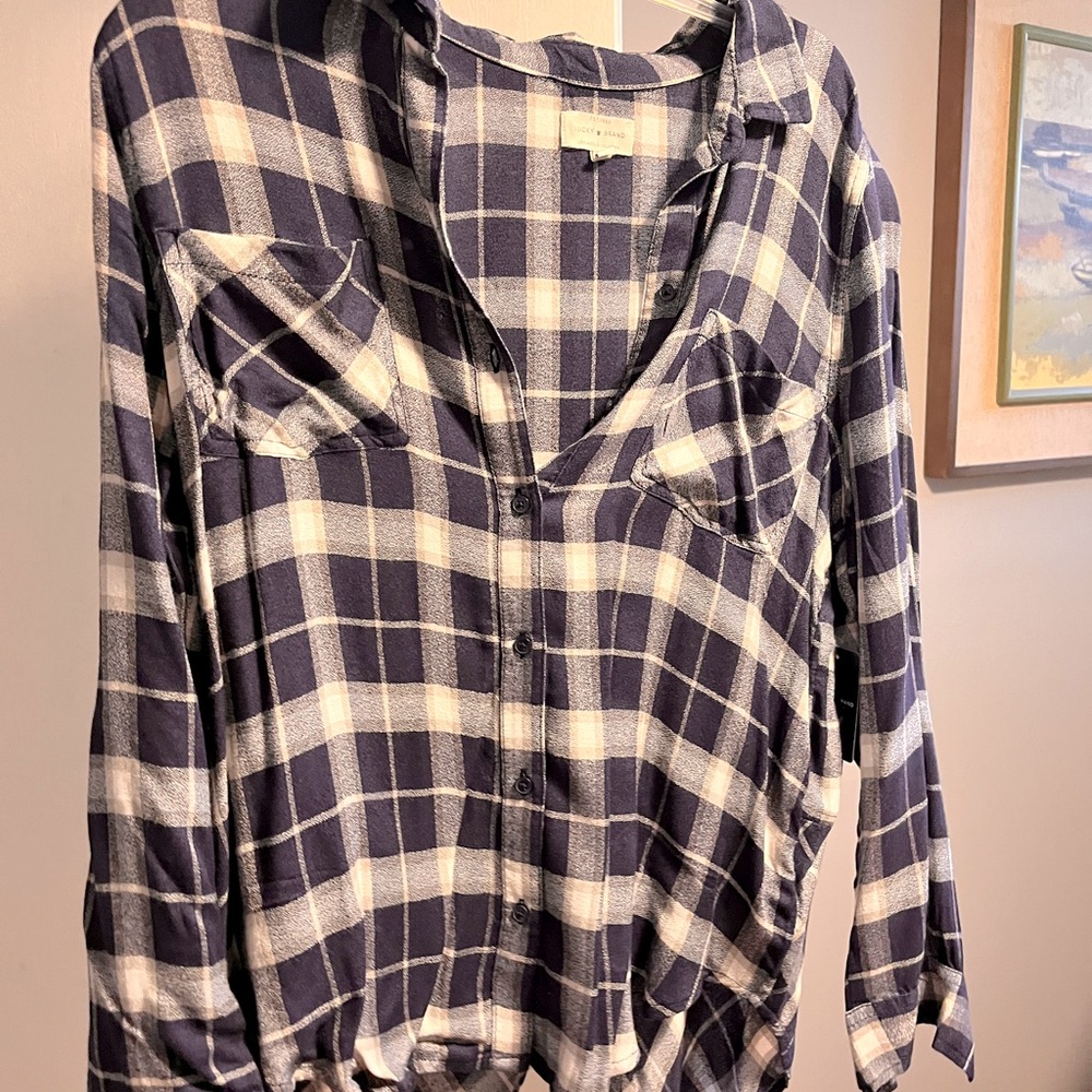 Lucky brand flannel with split back
